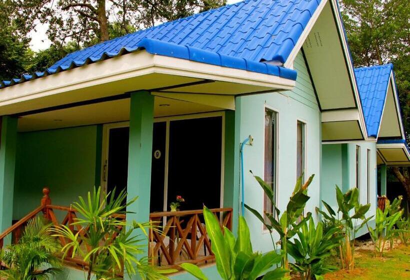 اتاق سوپریور با چشمانداز باغ, Chawlay Resort Koh Lipe