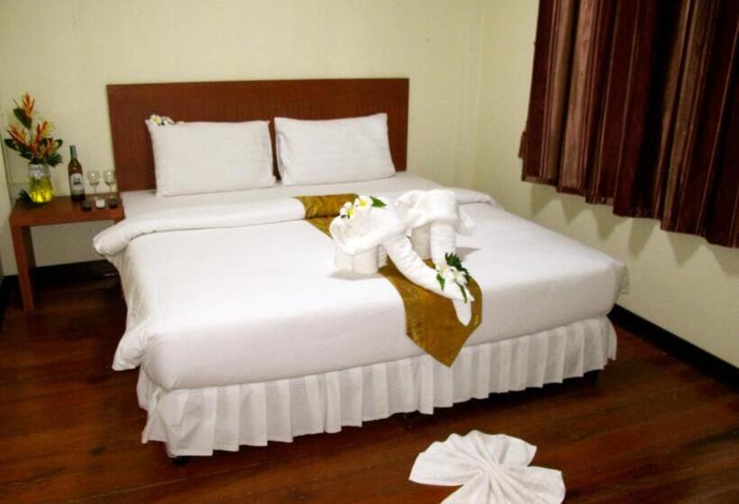 اتاق لوکس, Chawlay Resort Koh Lipe