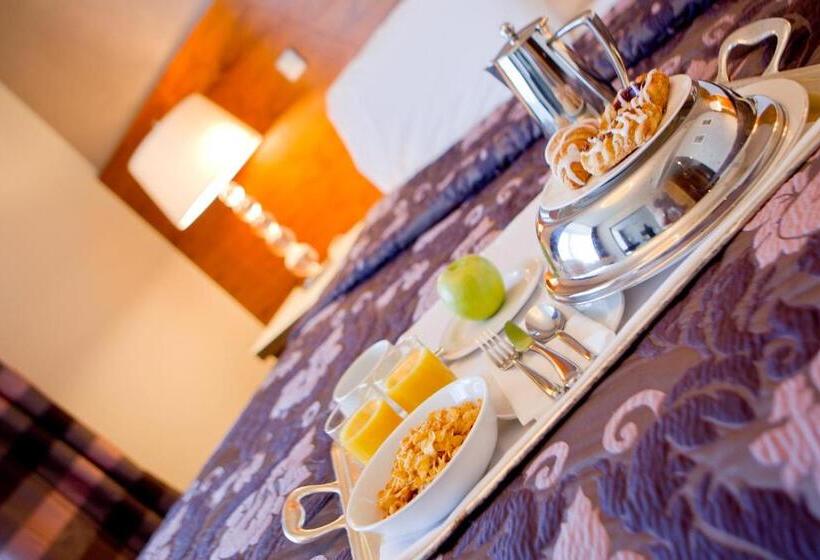 Номер Deluxe, Moyvalley Hotel & Golf Resort