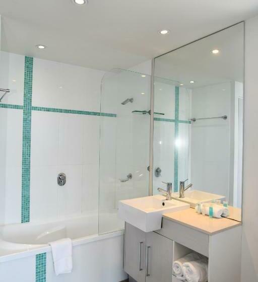 침실 1개 전망 아파트, Silvershore Apartments On The Broadwater