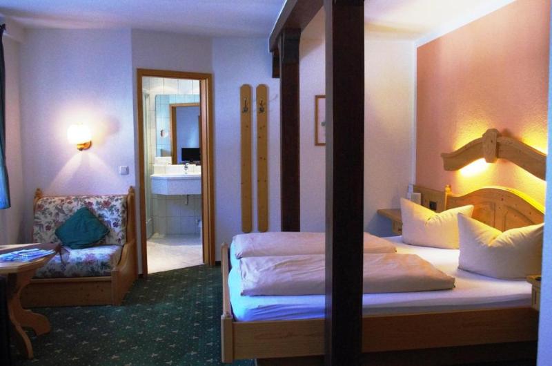اتاق استاندارد, Landhotel & Restaurant Kains Hof