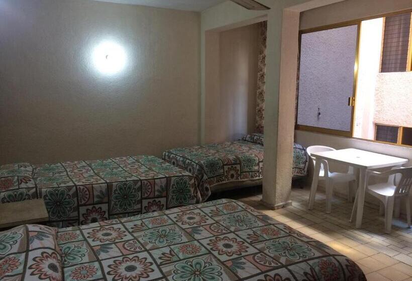 Quarto Triplo Estandar, Terramar
