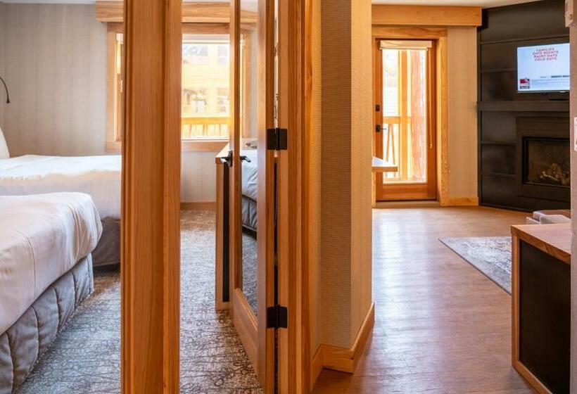 스위트, Moose Hotel And Suites