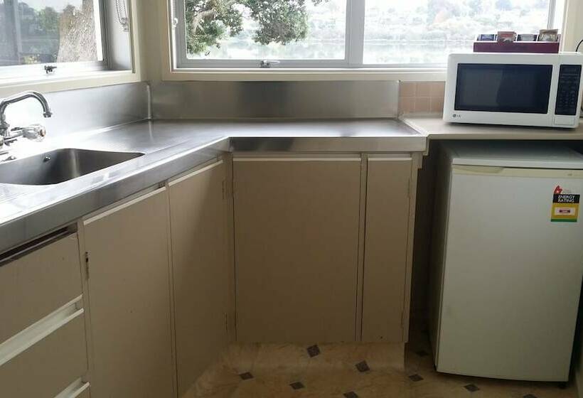 Номер Стандарт Смежный, Fountain Court Motel