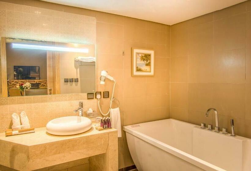 Президентский Люкс, Grand Plaza Hotel   Gulf Riyadh