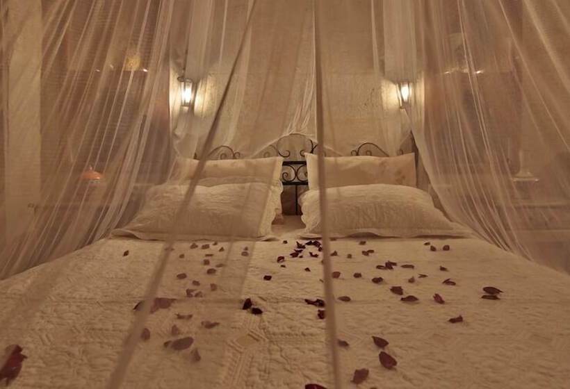 اتاق لوکس, Heaven Cave House   Razziya Evi