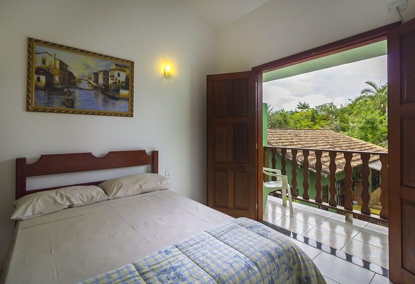 Chambre Triple Supérieure, Pousada Camila