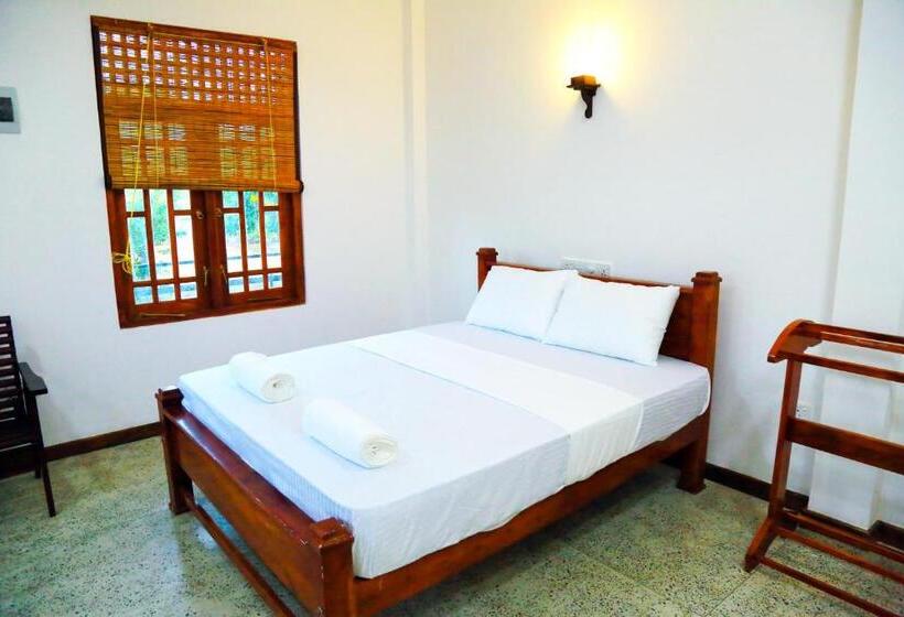 Номер Стандарт Трехместный, Lake Villa Resort