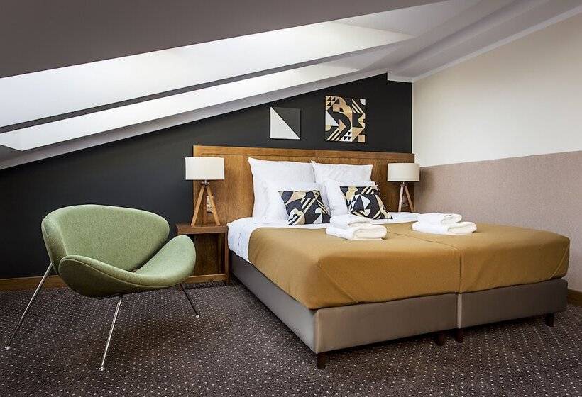 Номер Стандарт Вид на Город, Zulian Aparthotel By Artery Hotels