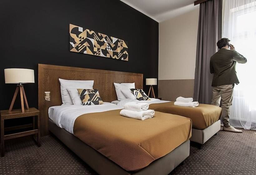 Номер Стандарт Вид на Город, Zulian Aparthotel By Artery Hotels