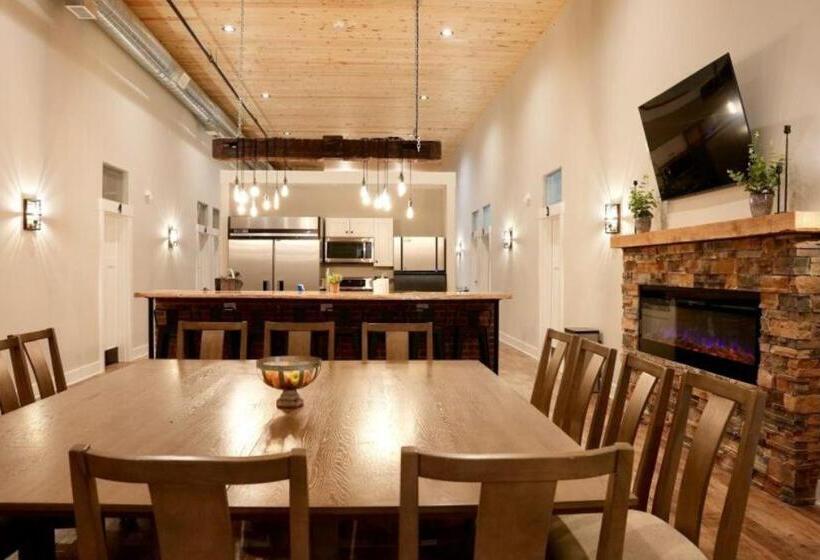 Номер Стандарт с Балконом, Tall Oaks Resort