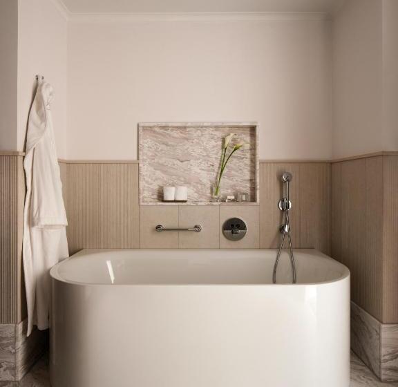 اتاق لوکس, Rosewood Munich