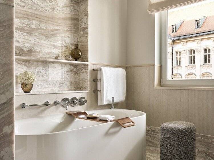سوییت, Rosewood Munich