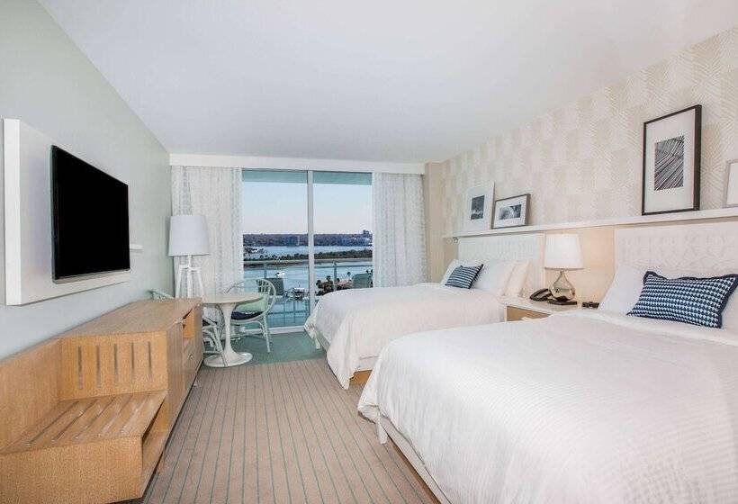 Номер Deluxe с Видом, Wyndham Grand Clearwater Beach