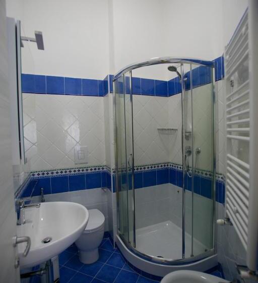 اتاق استاندارد, B&b Divina Salerno