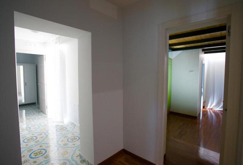 اتاق لوکس با چشم‌انداز دریا, B&b Divina Salerno