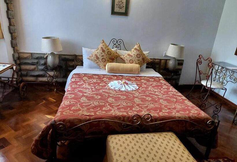 اتاق سوپریور, The Drexel House Kenya