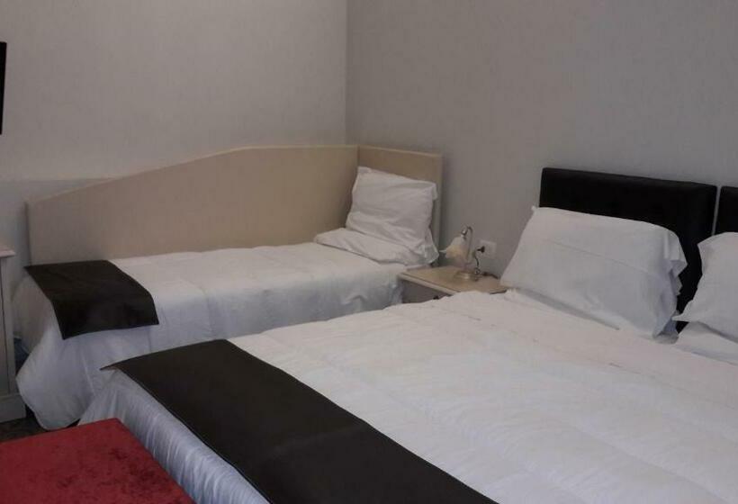 غرفة قياسية سرير كينج, Umberto House Catania