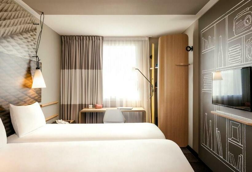 Номер Стандарт, Ibis Saint Quentin En Yvelines Velodrome