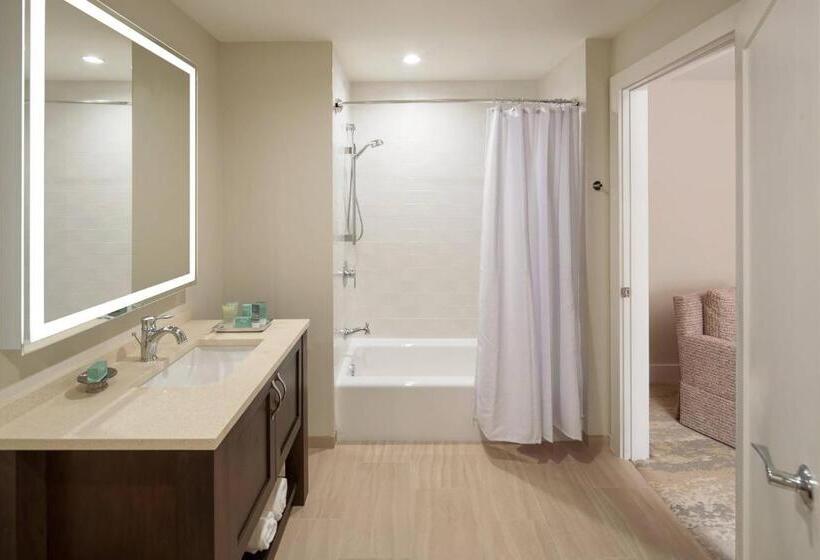 Люкс 2 Спальни, Waterline Villas & Marina, Autograph Collection