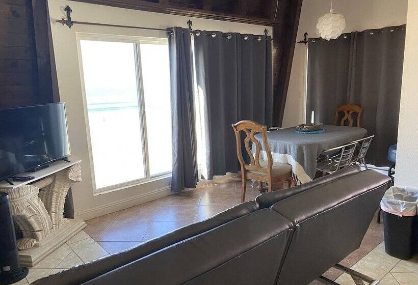 Дом 1 Спальня, The Shores Inn