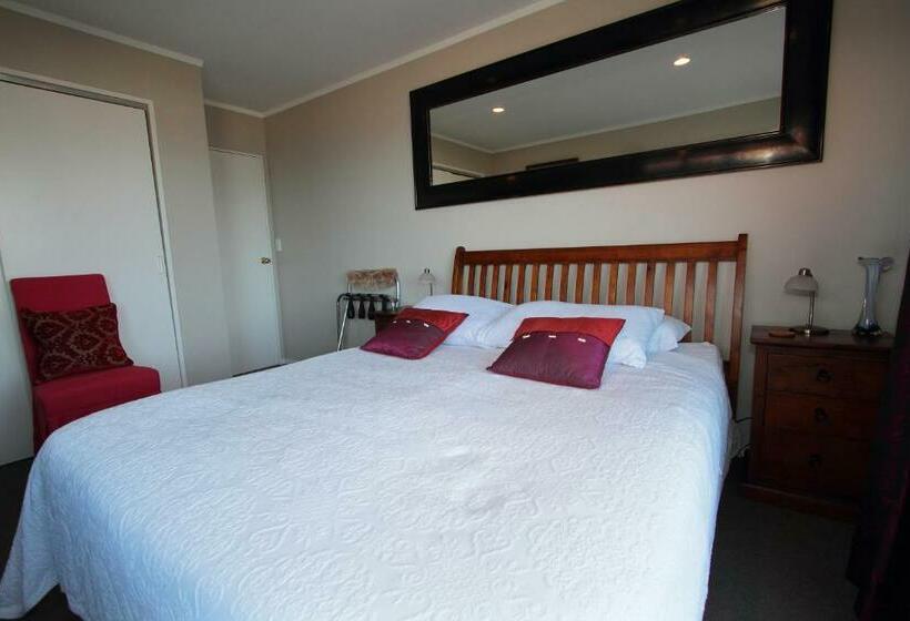 اتاق لوکس با چشم‌انداز دریا, Pacific View Bed And Breakfast