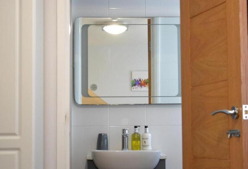 Номер Basic, Harriet House B&b