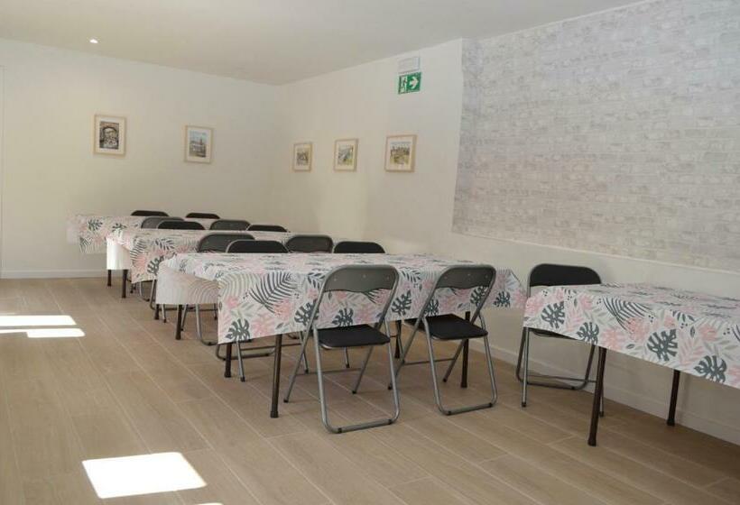スタンダードルーム, Albergue Gares
