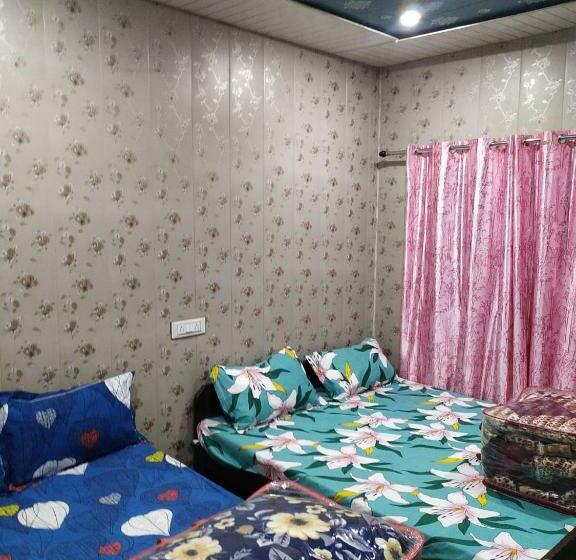 Семейный Номер, P.k. Resort Kedar Valley Triyuginarayan Road, Sonprayag