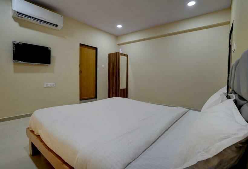 Трехместный Номер Классика, Oyo Hotel 7 Star