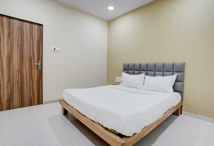 Трехместный Номер Классика, Oyo Hotel 7 Star