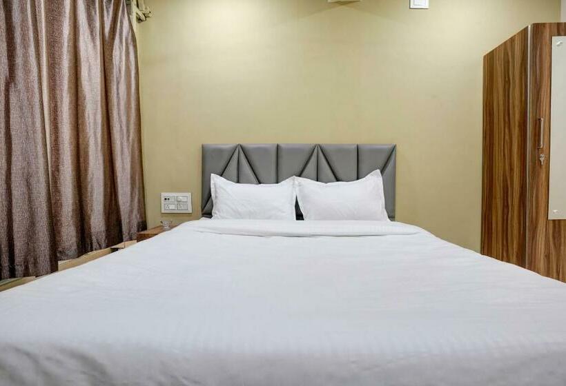 Трехместный Номер Классика, Oyo Hotel 7 Star