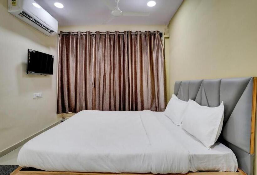 Трехместный Номер Классика, Oyo Hotel 7 Star