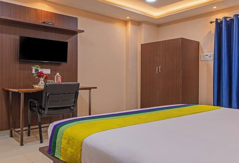 Quarto Estandar, Itsy Hotels Kashi Grand, Bhu