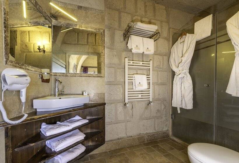 اتاق استاندارد, Adora Cave Suites
