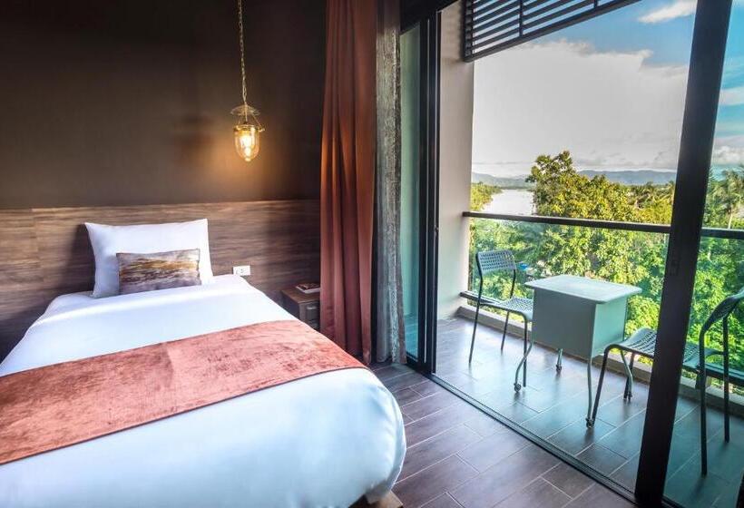 Номер Deluxe, Chiangkhong Teak Garden Riverfront Onsen Hotel  Sha Extra Plus