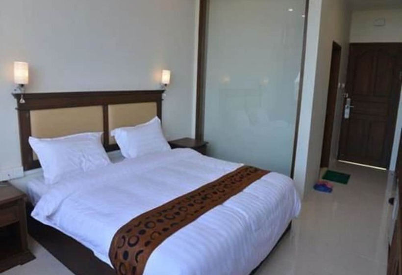 Deluxe Room, Myitkyina