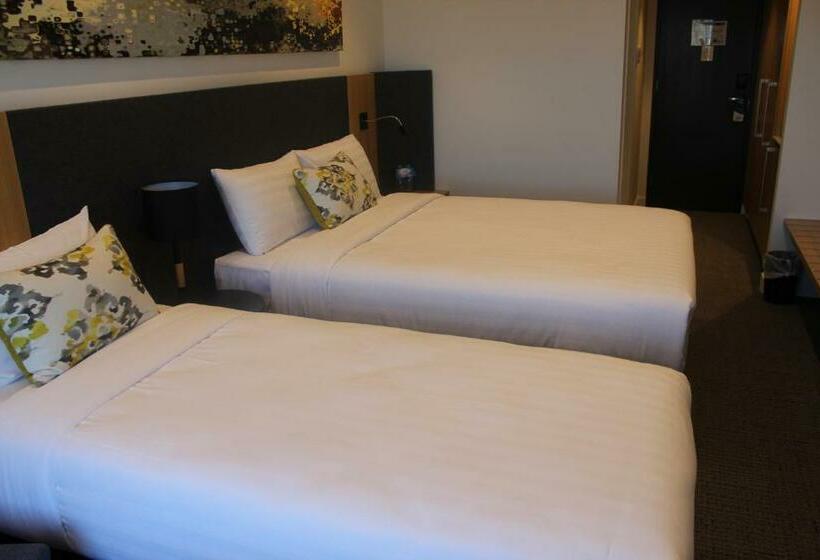 Студия Стандарт, Quality Hotel Rules Club Wagga