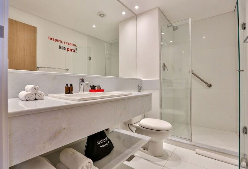 标准工作室, Radisson Red Campinas