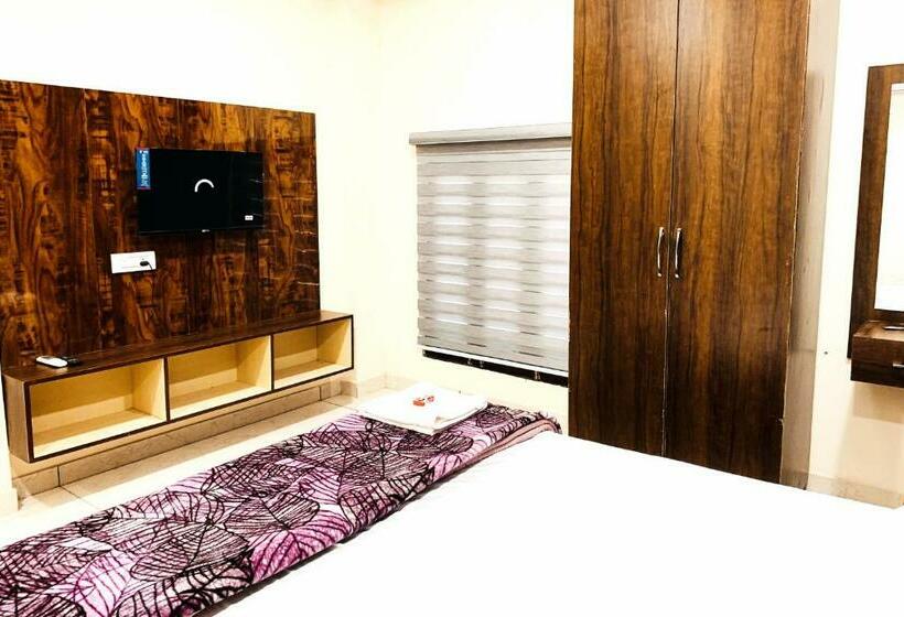 اتاق لوکس, The R Motel Phagwara City    Full Privacy & Security    Family,corporate,couples Favorite