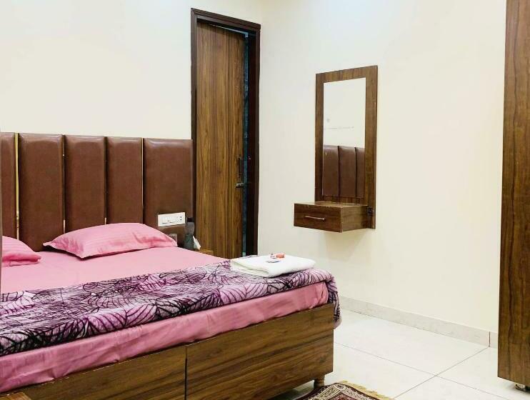 اتاق لوکس, The R Motel Phagwara City    Full Privacy & Security    Family,corporate,couples Favorite