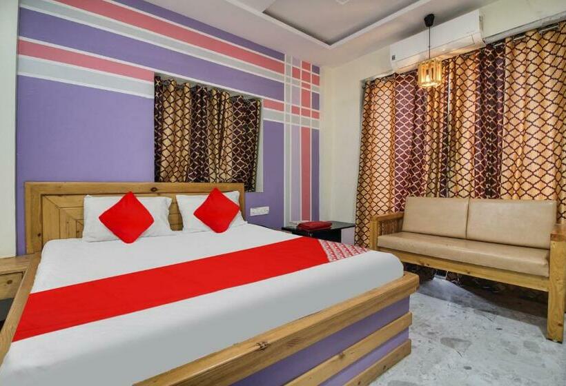 Трехместный Номер Классика, Oyo Flagship Hotel Unique Inn