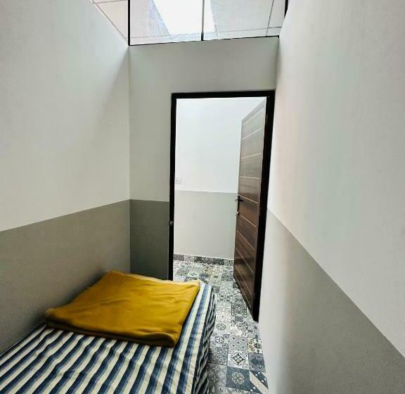 Кровать в Общей Комнате, Tcs Rooms Ezhilode Payyanur