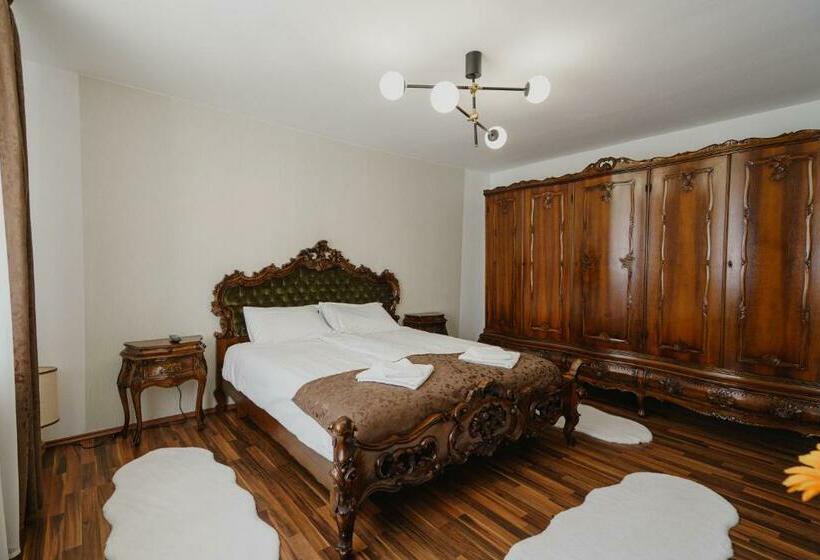 آپارتمان 2 خوابه, Casa Baronului