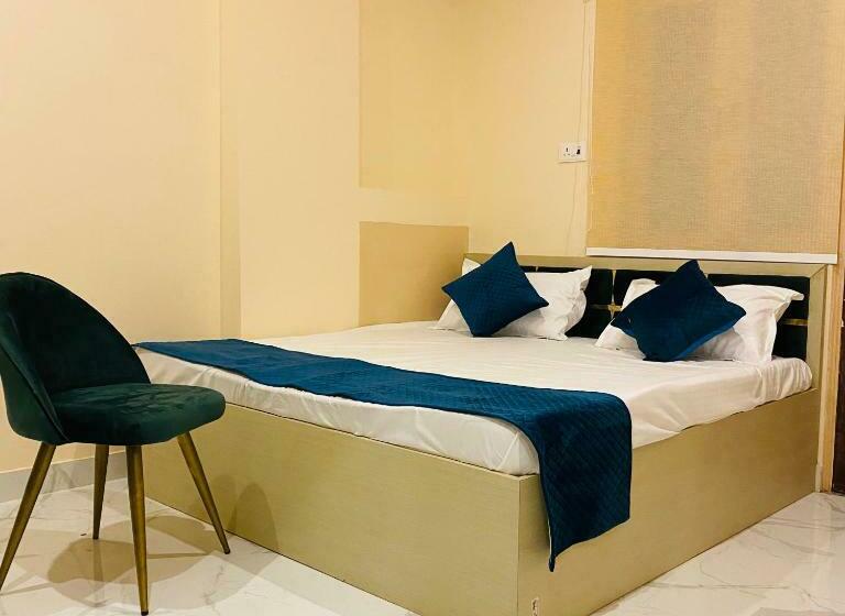 Family Suite, Golden Lotus Varanasi