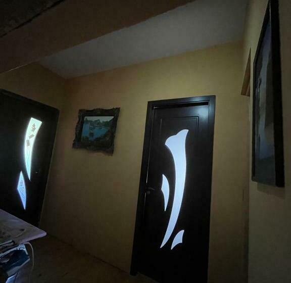 اتاق استاندارد, Guesthouse Kvara  Mukhuri
