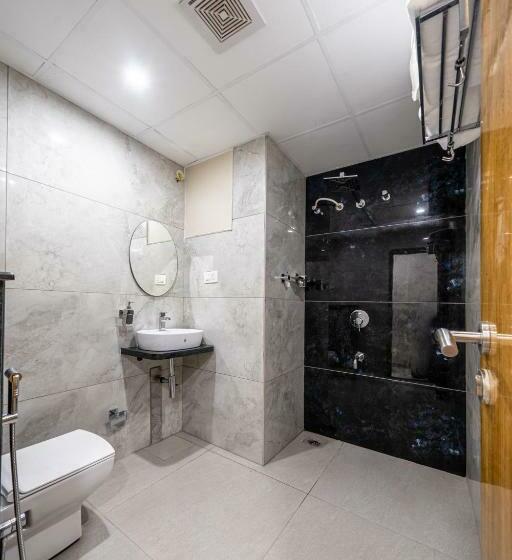 اتاق استاندارد با تخت بزرگ, Hello Inn, Brookefield