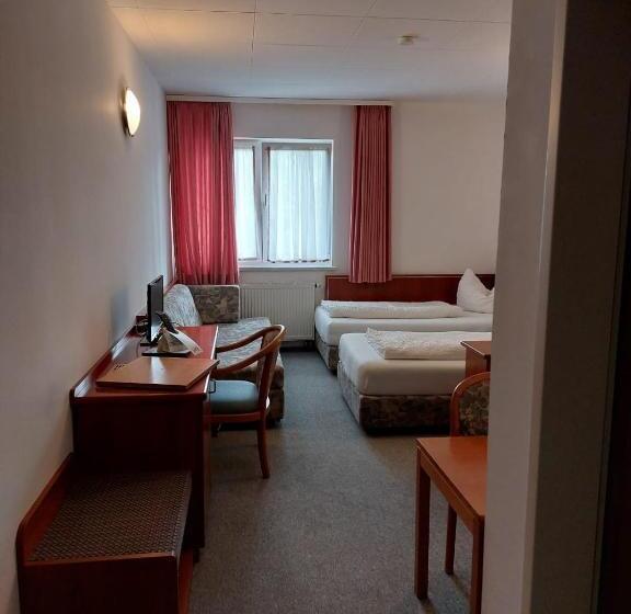 基本间, Gästezimmer Gasthof Becker
