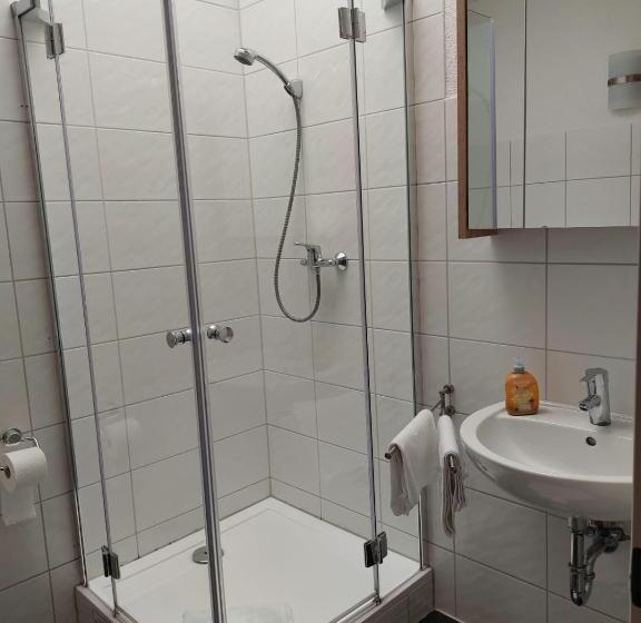 基本间, Gästezimmer Gasthof Becker