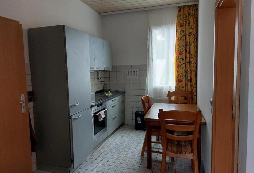 基本三人间, Gästezimmer Gasthof Becker